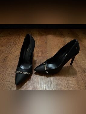 Westies- black size 6.5 heels 👠 7cm